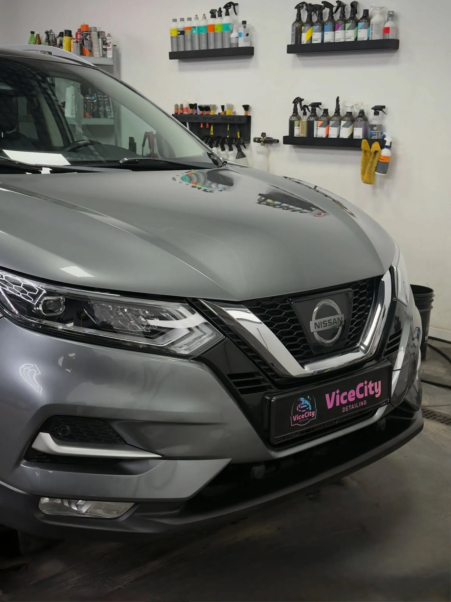 Nissan Qashqai, Przód auta i lakier
