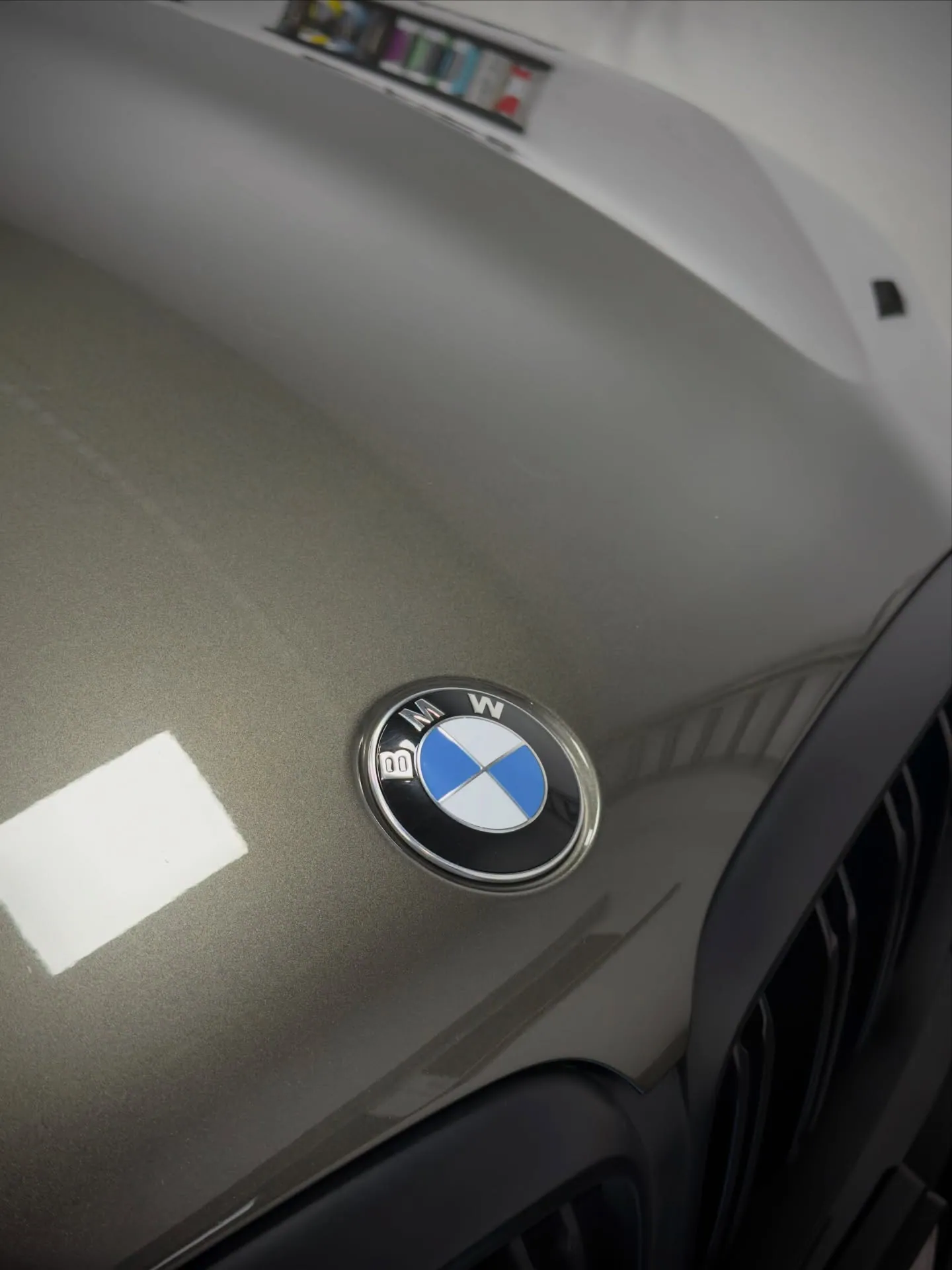BMW z bliska, Przód i reflektory